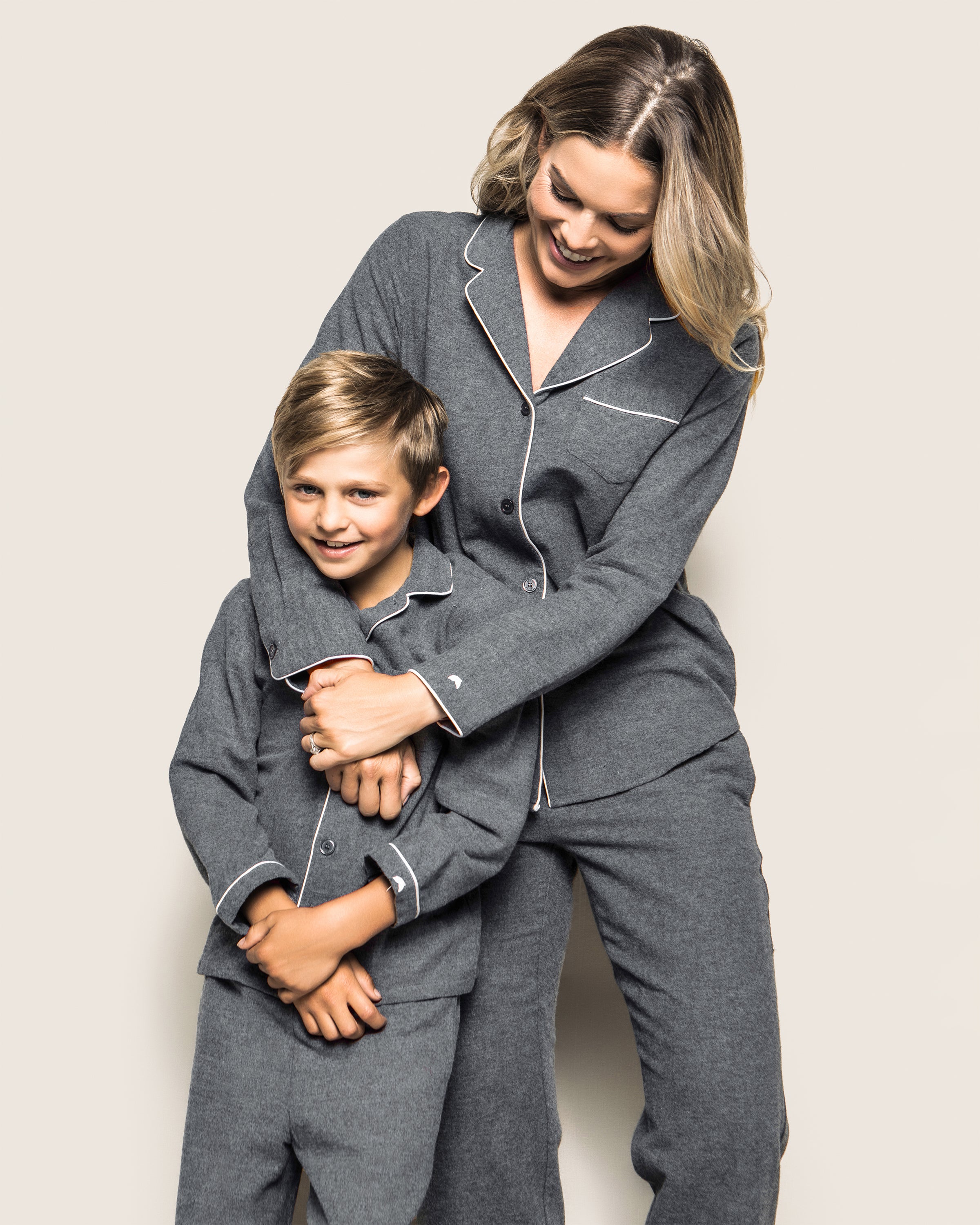 Women's Flannel Pajama Set in Grey