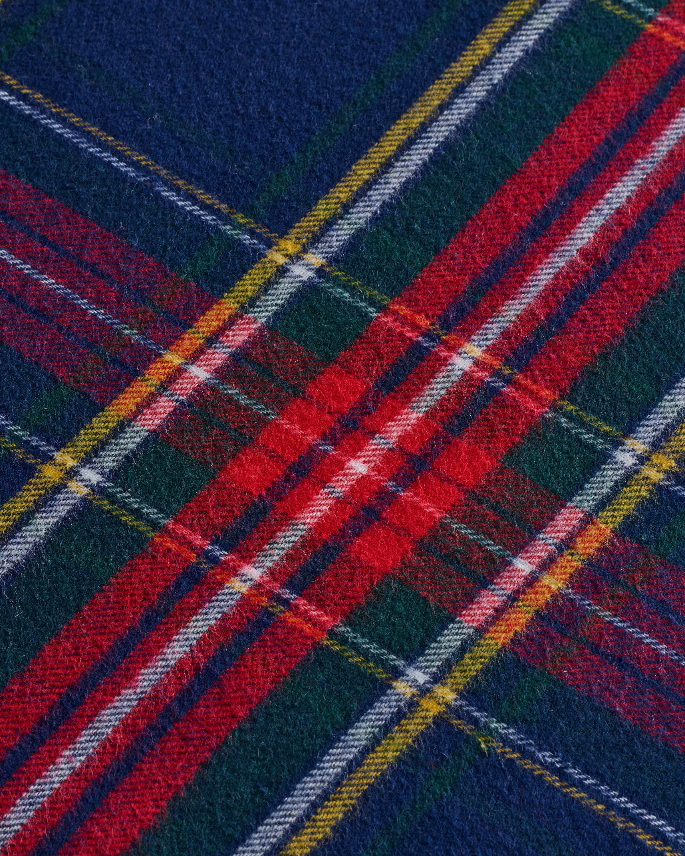 Flannel Crib Sheet in Windsor Tartan