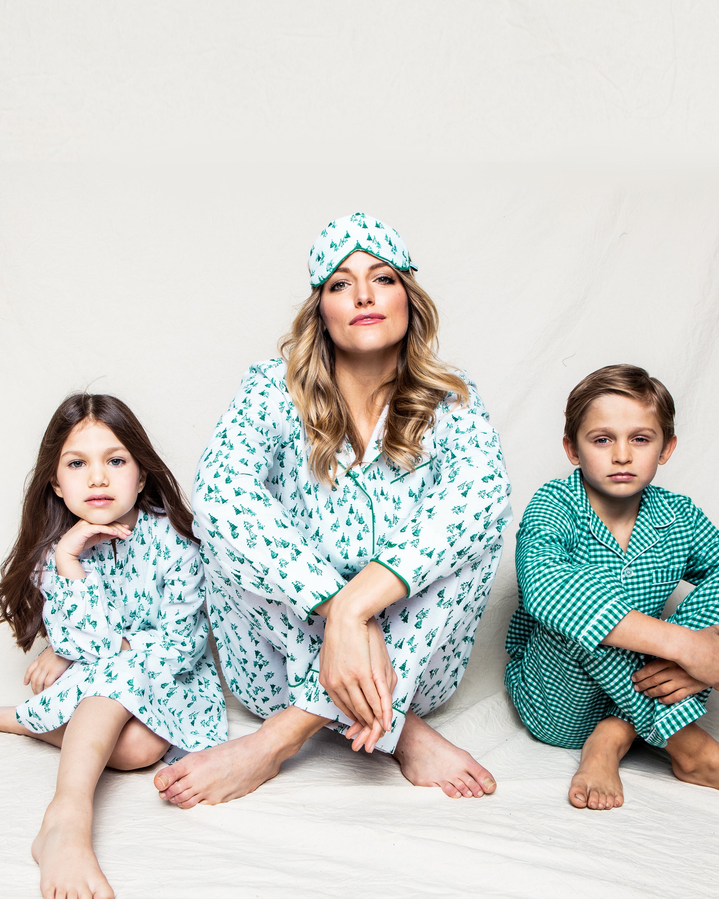 Kid's Flannel Pajama Set in Green Gingham